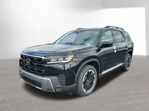 New 2026 Honda Pilot Touring image 11
