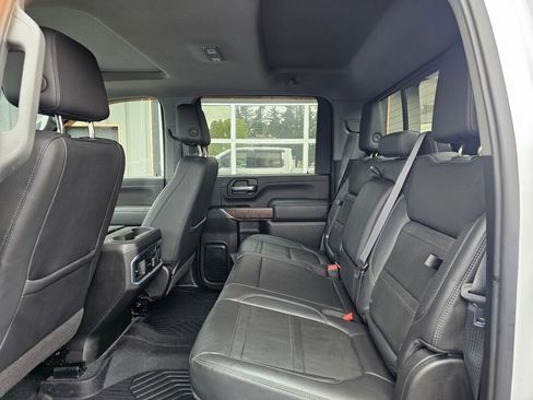 Used 2020 GMC Sierra 3500 Denali w/ Denali Ultimate Package AWD/4WD image 16