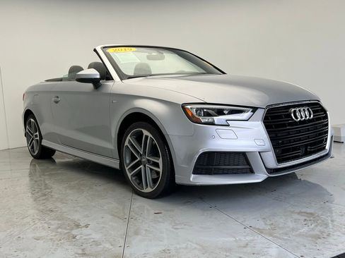 Used 2019 Audi A3 2.0T Premium Plus w/ Premium Plus Package FWD image 3