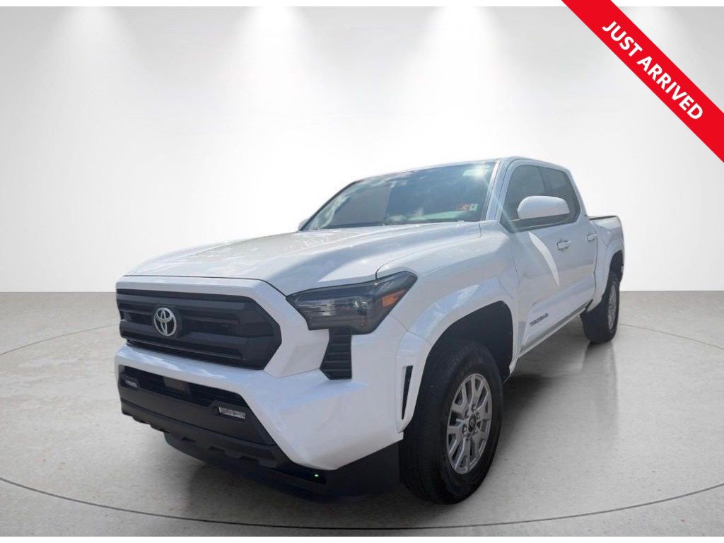 Used 2024 Toyota Tacoma SR5 AWD/4WD image 1