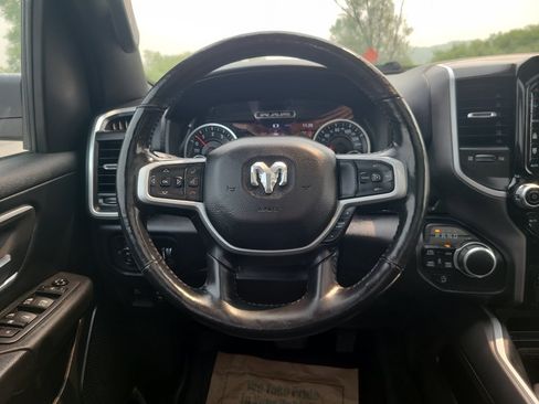 Used 2021 RAM 1500 Big Horn AWD/4WD image 32
