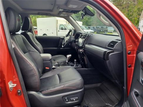 Used 2024 Toyota 4Runner TRD Off-Road Premium image 23