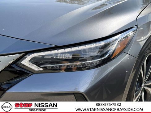 Certified 2022 Nissan Sentra SR w/ SR Premium Package image 7