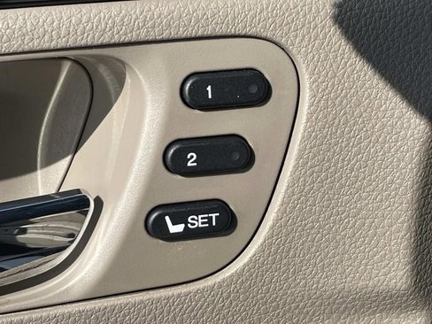Used 2022 Honda Pilot Touring image 19
