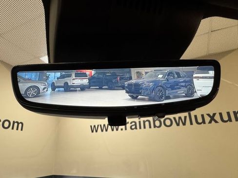 Used 2024 GMC Yukon XL Denali Ultimate AWD/4WD image 23