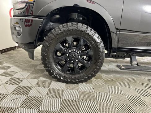 Used 2024 RAM 2500 Limited image 26