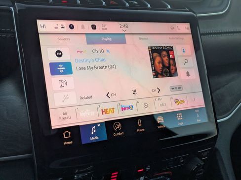 New 2025 Jeep Grand Cherokee L Limited w/ Black Appearance Package image 18