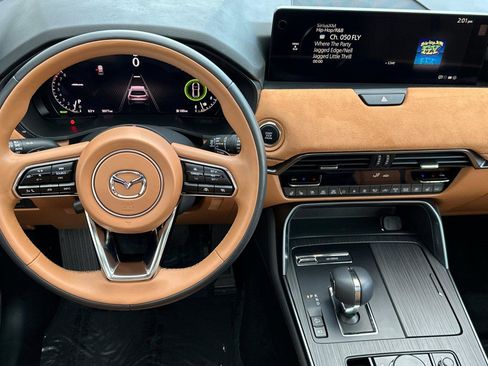 Certified 2025 MAZDA CX-90 3.3 Turbo S w/ Premium Plus image 15