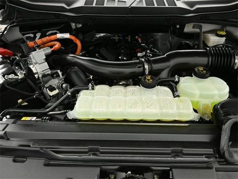 Certified 2024 Ford F150 XLT w/ Equipment Group 302A MID image 34