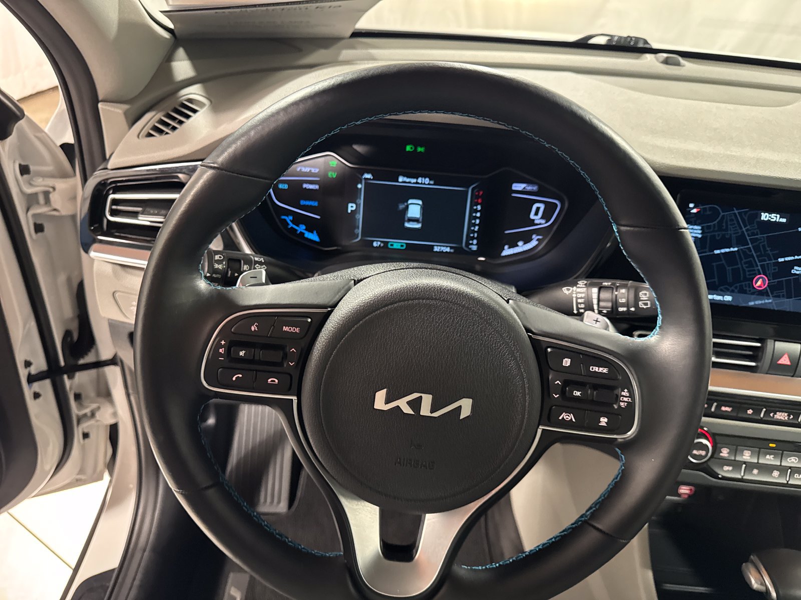 Certified 2022 Kia Niro EX Premium FWD image 15