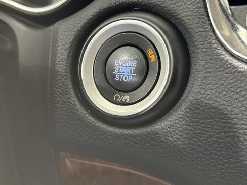 Used 2017 Dodge Durango Citadel w/ Technology Group RWD image 17