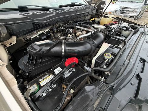Used 2017 Ford F250 Lariat w/ Lariat Ultimate Package AWD/4WD image 23