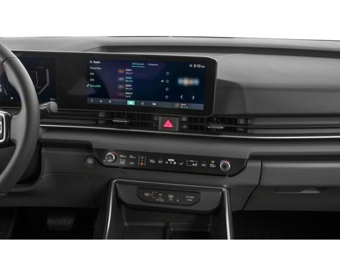 Used 2025 Kia Carnival SX FWD image 7