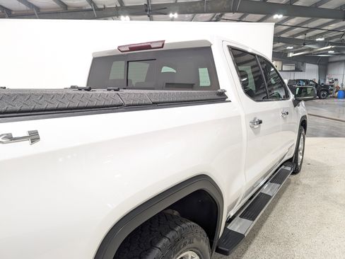 Used 2019 GMC Sierra 1500 SLT w/ SLT Premium Plus Package image 3
