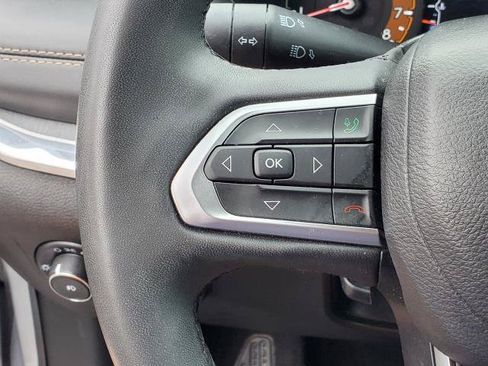 Used 2023 Jeep Compass Limited AWD/4WD image 12