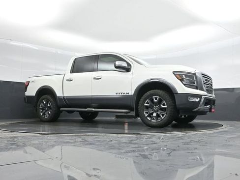 Used 2024 Nissan Titan Platinum Reserve w/ Moonroof Package image 51