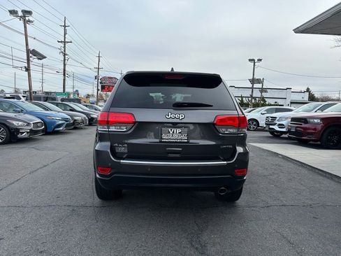 Used 2018 Jeep Grand Cherokee Limited w/ Luxury Group II image 6