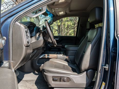 Used 2021 Chevrolet Silverado 3500 LT w/ Convenience Package AWD/4WD image 17