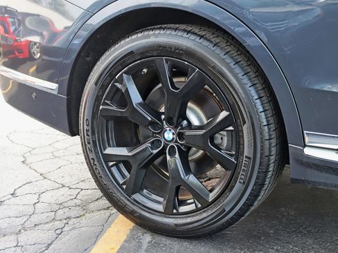 Used 2019 BMW X7 xDrive40i w/ Premium Package AWD/4WD image 7