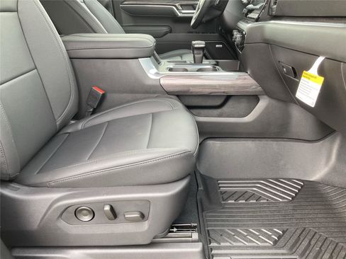 New 2026 Chevrolet Silverado 1500 LTZ image 15