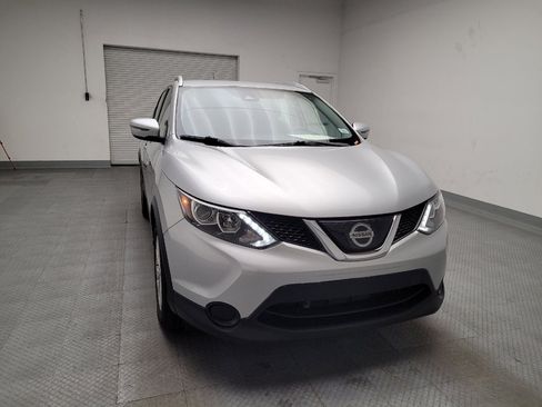 Used 2019 Nissan Rogue Sport SV image 14