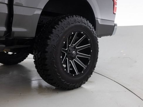 Used 2018 Ford F150 XLT w/ Equipment Group 302A Luxury image 20