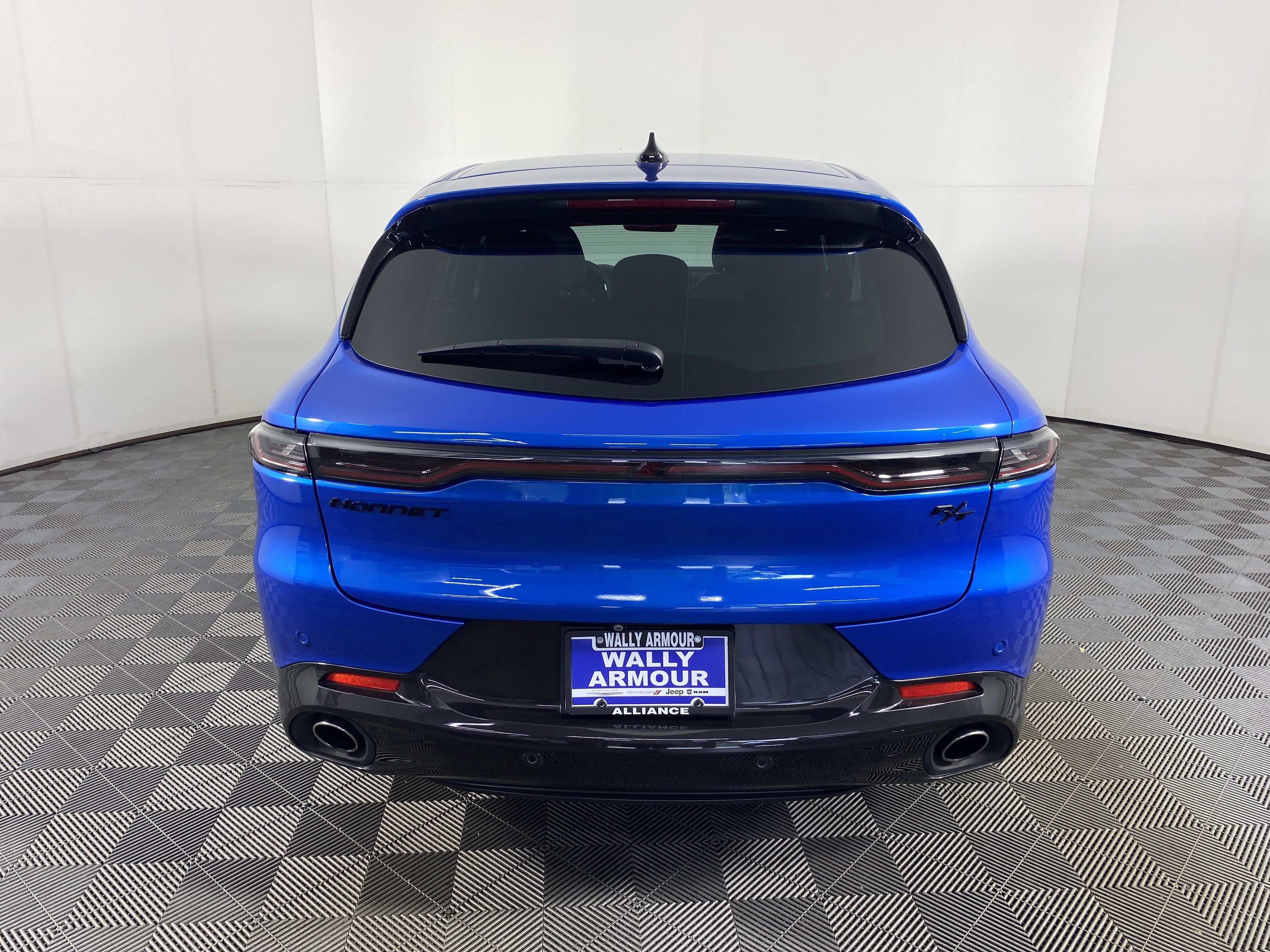 Used 2024 Dodge Hornet R/T Plus w/ R/T Blacktop Package AWD/4WD image 10