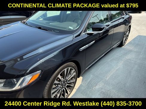 Used 2019 Lincoln Continental Select w/ Continental Climate Package AWD/4WD image 5
