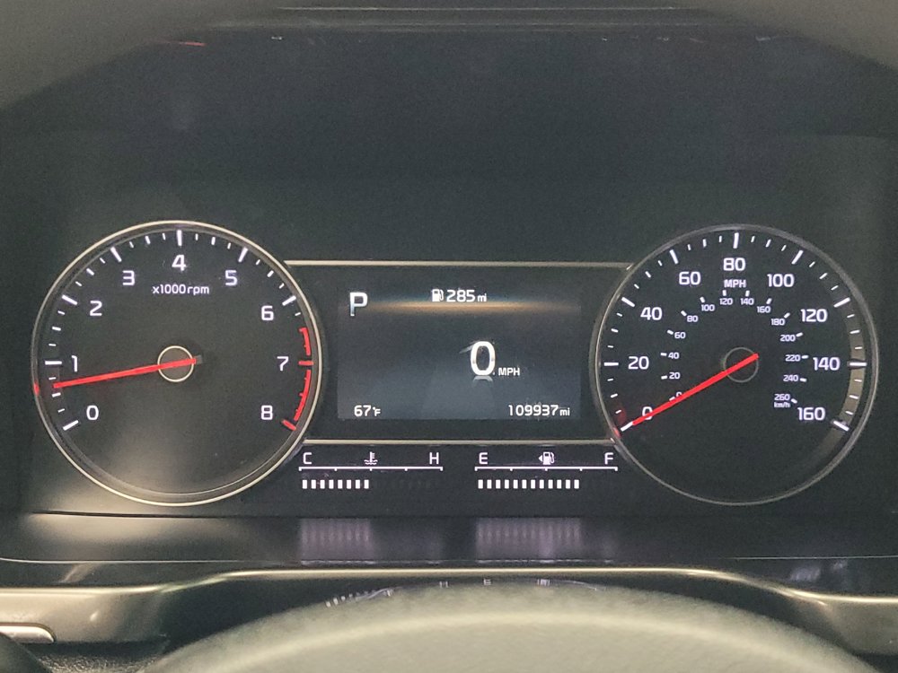 Used 2023 Kia Sorento LX FWD image 23