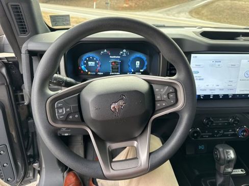 Used 2025 Ford Bronco 2-Door image 14