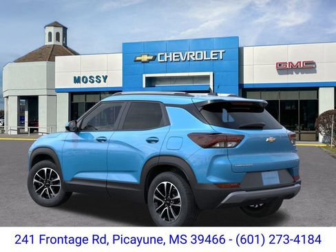 New 2026 Chevrolet TrailBlazer LT image 3