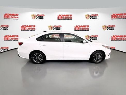 Used 2023 Kia Forte LXS FWD image 15