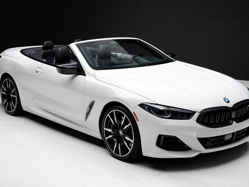 Used 2023 BMW M850i xDrive Convertible AWD/4WD image 44