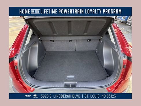 Used 2025 Hyundai Kona SEL image 1