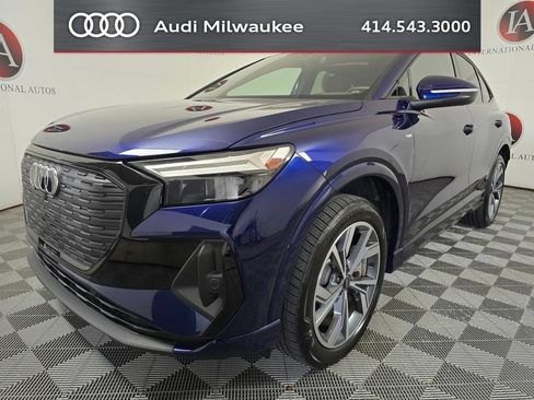 Used 2023 Audi Q4 e-tron Premium Plus w/ Premium Plus AWD/4WD image 5