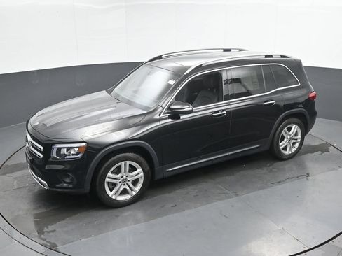Used 2023 Mercedes-Benz GLB 250 4MATIC image 38