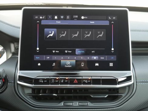 New 2025 Jeep Compass Limited w/ Sun & Sound Group image 21