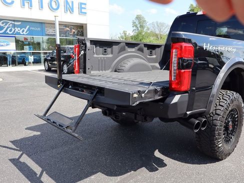 New 2026 Ford F250 Lariat w/ Black Appearance Package AWD/4WD image 21
