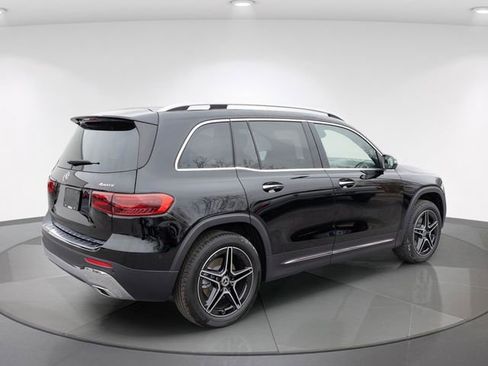New 2026 Mercedes-Benz GLB 250 4MATIC image 9