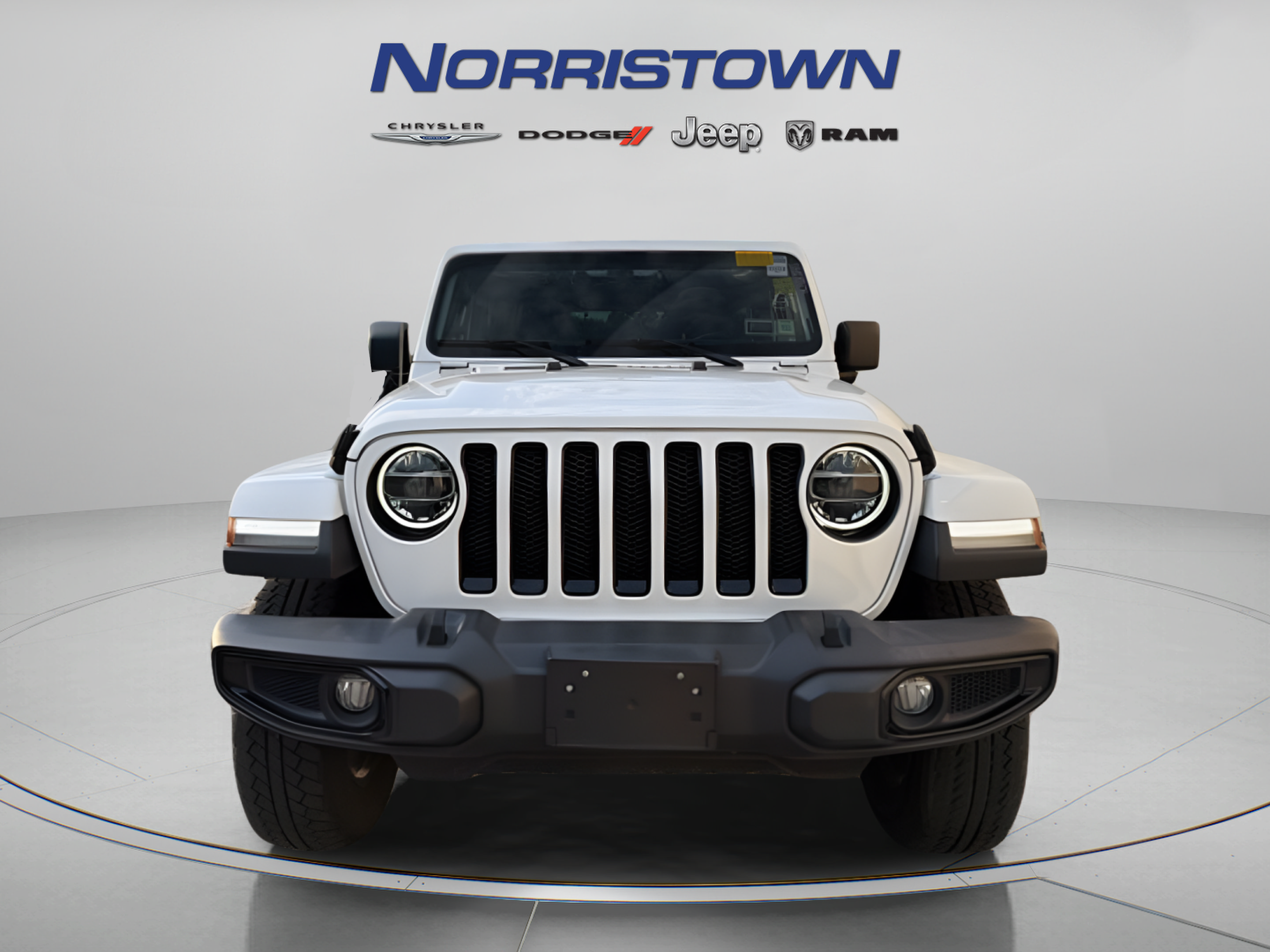 Used 2021 Jeep Wrangler Unlimited Sahara AWD/4WD image 3