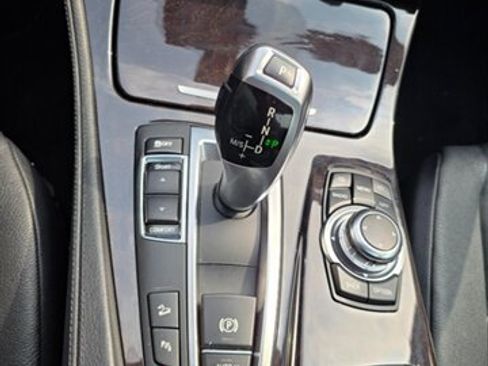 Used 2012 BMW 535i xDrive Sedan AWD/4WD image 11