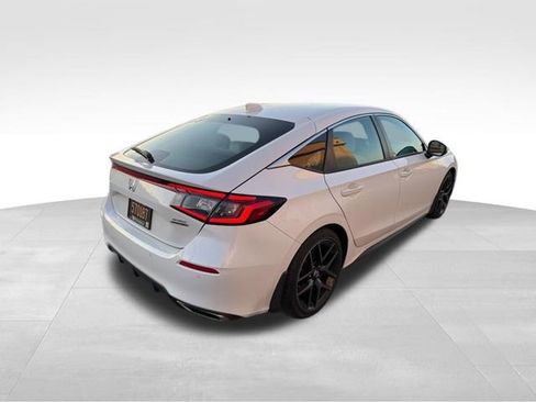 Used 2023 Honda Civic Sport Touring image 8