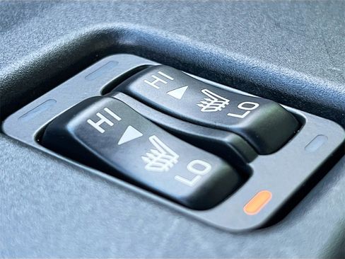 Used 2025 Toyota GR86 Premium image 19