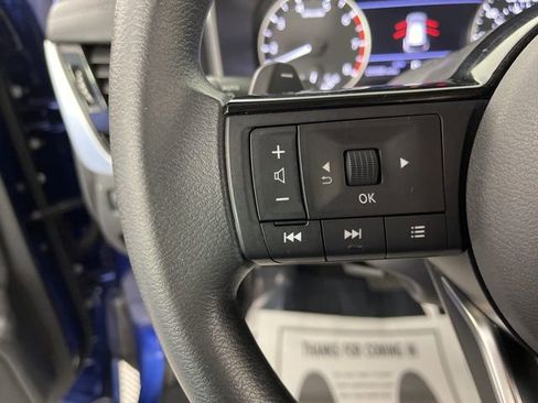 Used 2022 Nissan Rogue SV image 22