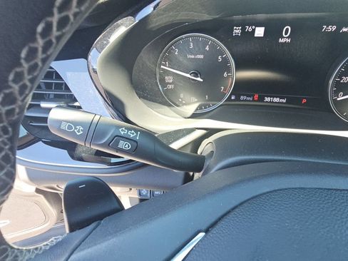 Used 2023 Buick Envision Avenir AWD/4WD image 13