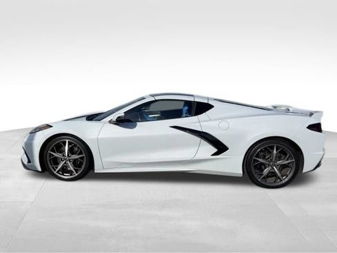 Used 2020 Chevrolet Corvette Stingray Premium Cpe w/ 3LT Preferred Equipment Group RWD image 3