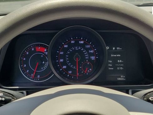 Certified 2023 Hyundai Elantra SEL FWD image 24