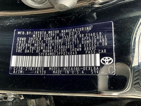 Used 2023 Toyota Corolla LE image 29