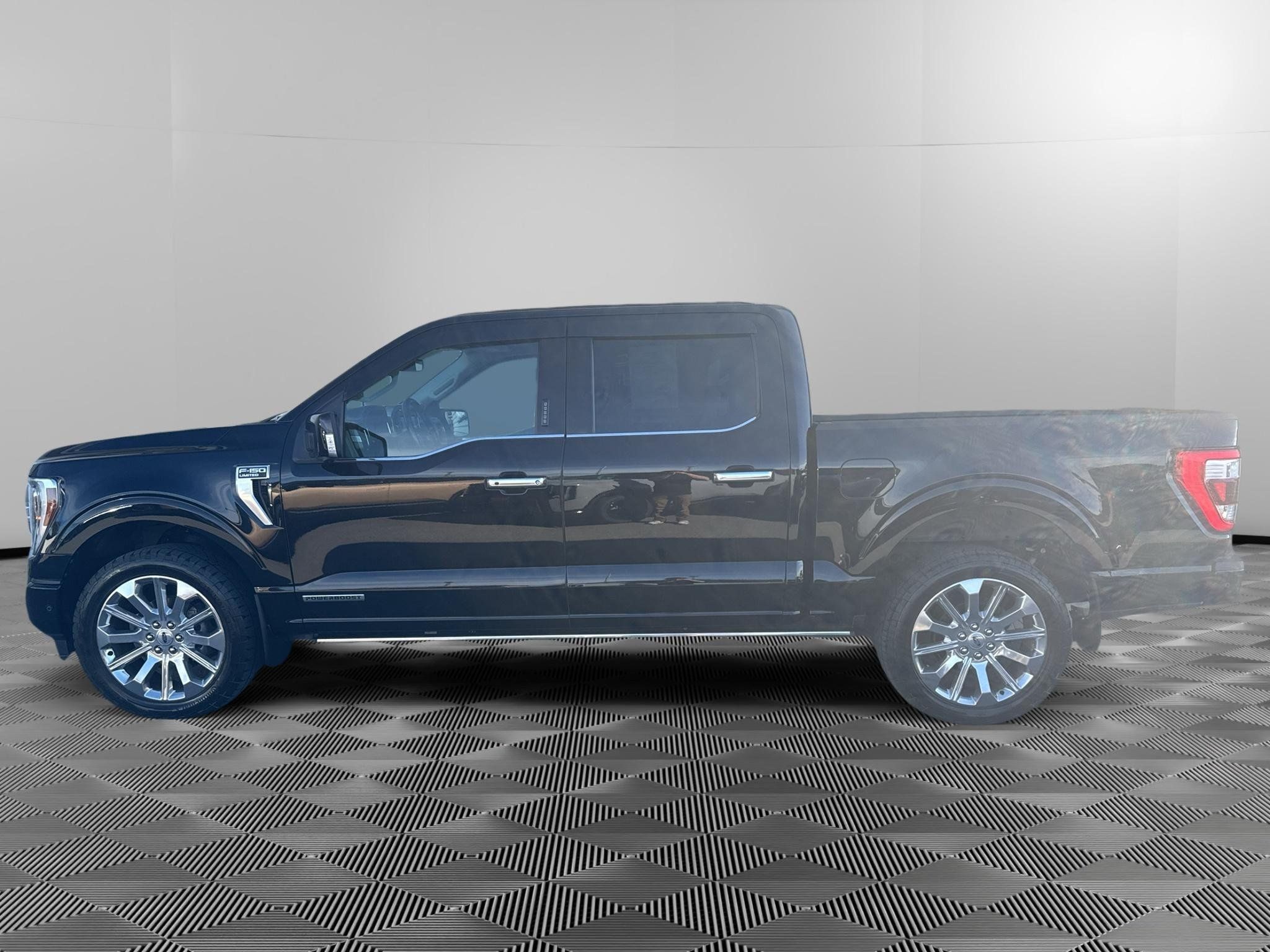 Used 2022 Ford F150 Limited AWD/4WD image 7