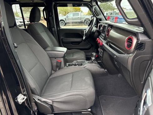 Used 2020 Jeep Wrangler Unlimited Sport S image 23